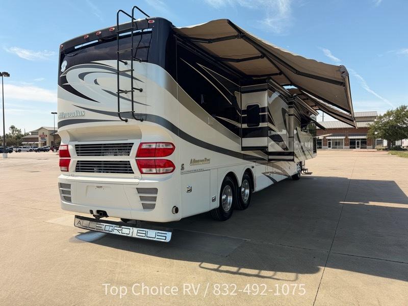 Tiffin Motorhomes Allegro Bus  2014