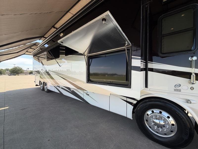 Tiffin Motorhomes Allegro Bus  2014