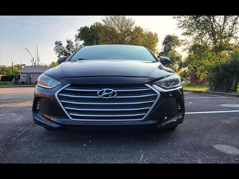 2018 Hyundai Elantra SE 6AT