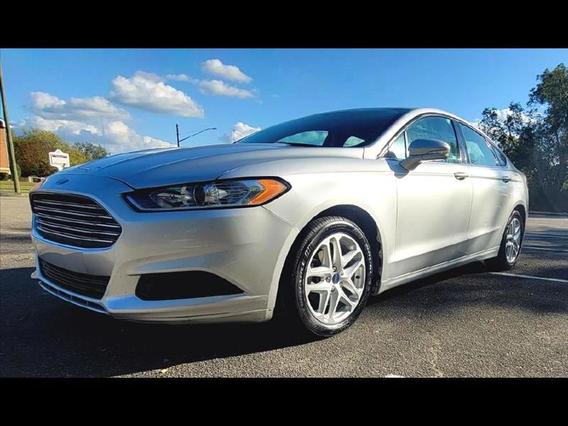 2015 Ford Fusion SE