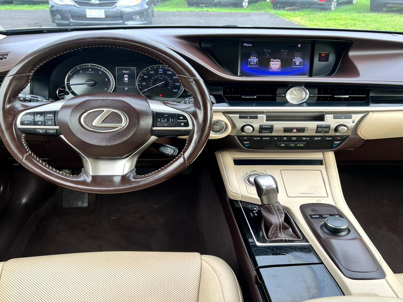 Lexus ES 350 4dr Sdn 2016