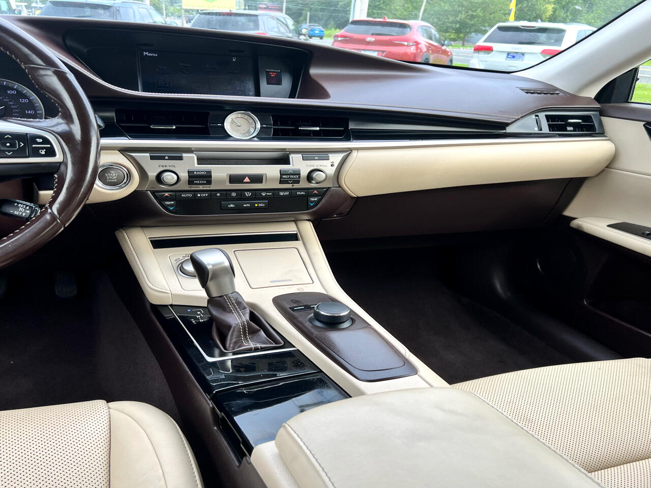 Lexus ES 350 4dr Sdn 2016