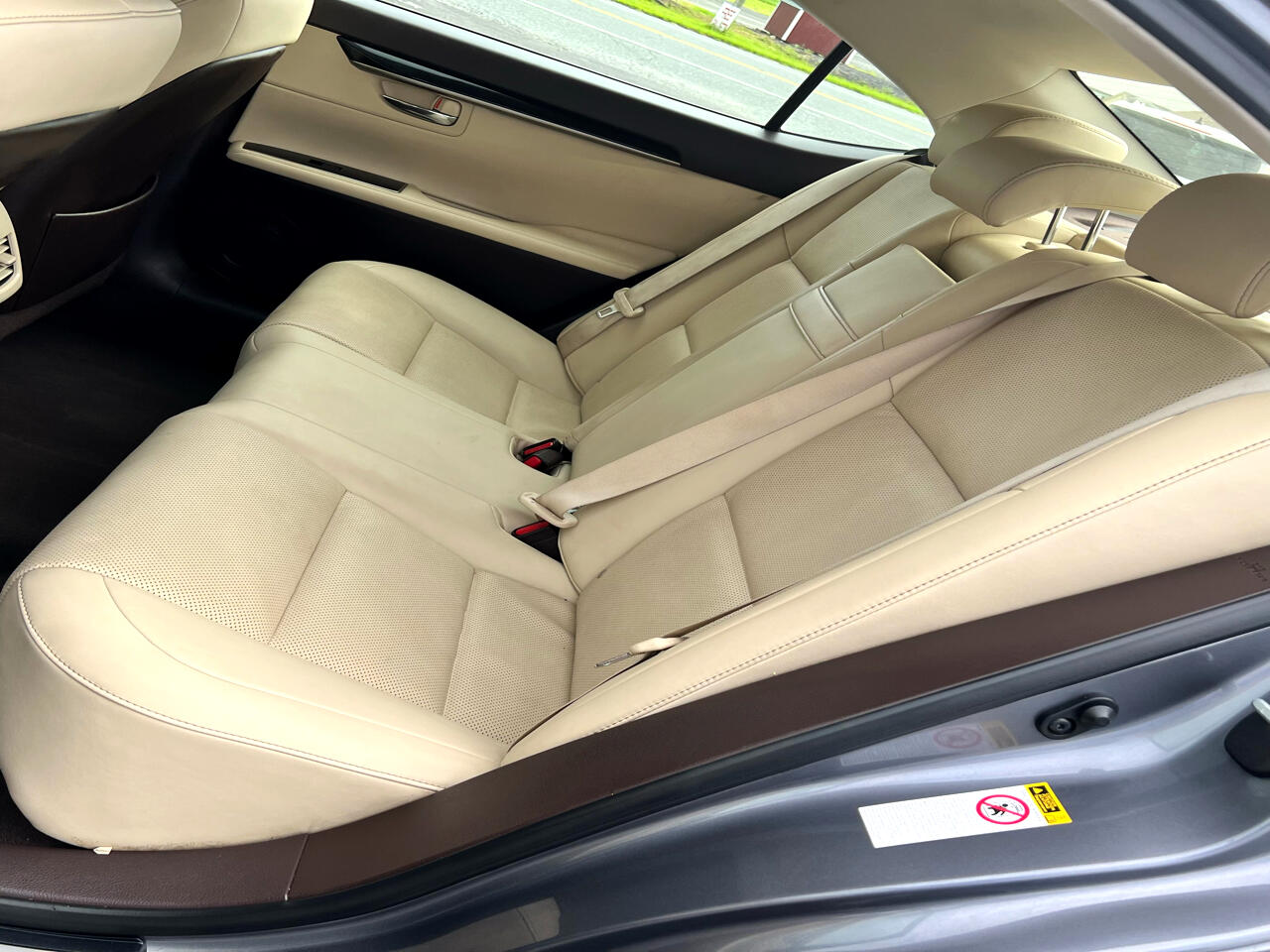 Lexus ES 350 4dr Sdn 2016