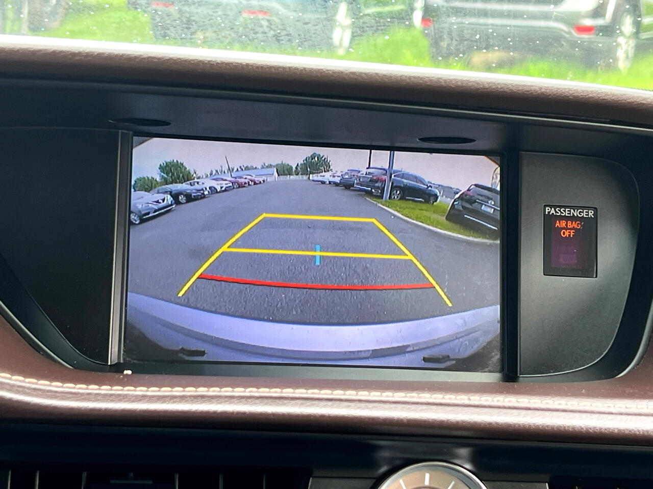 Lexus ES 350 4dr Sdn 2016