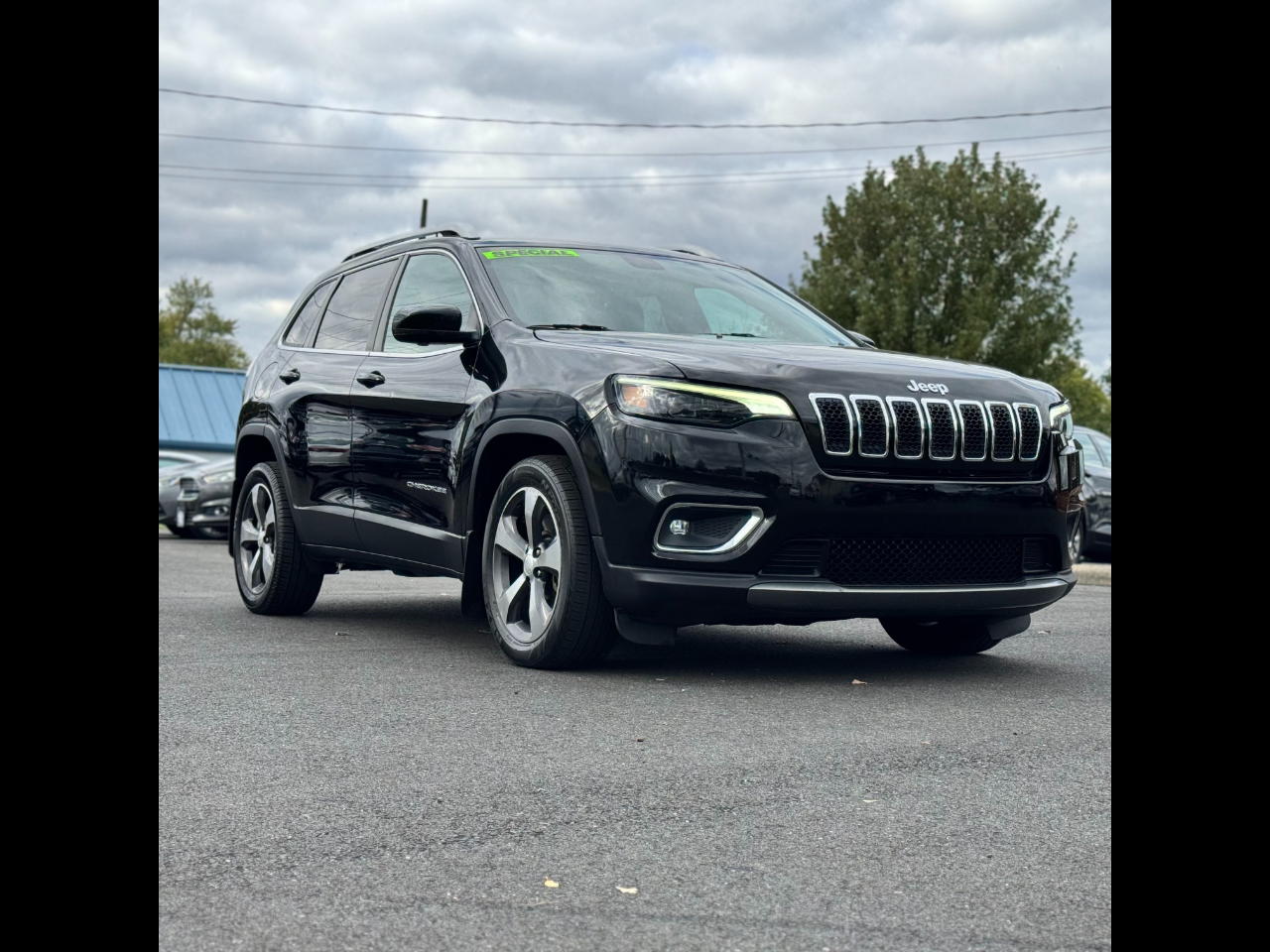 2019 Jeep Cherokee Limited FWD