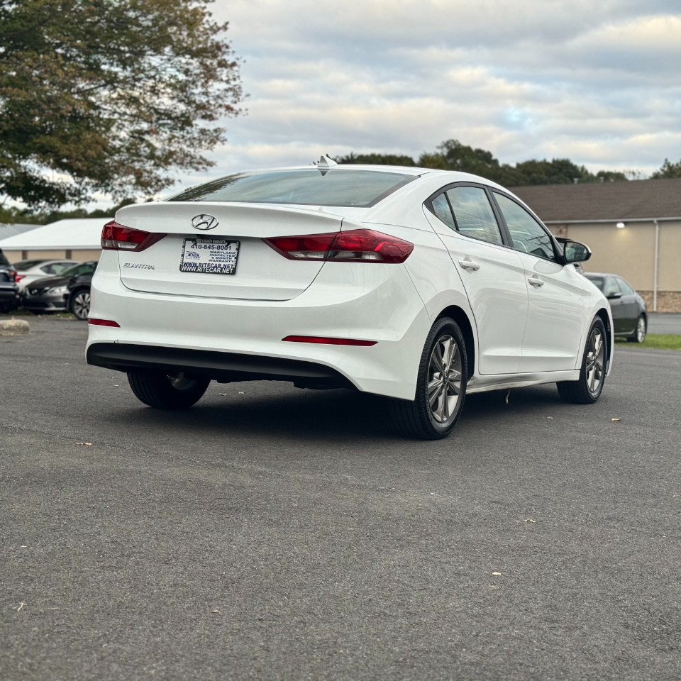 Hyundai Elantra SE 2.0L Auto (Alabama) 2017