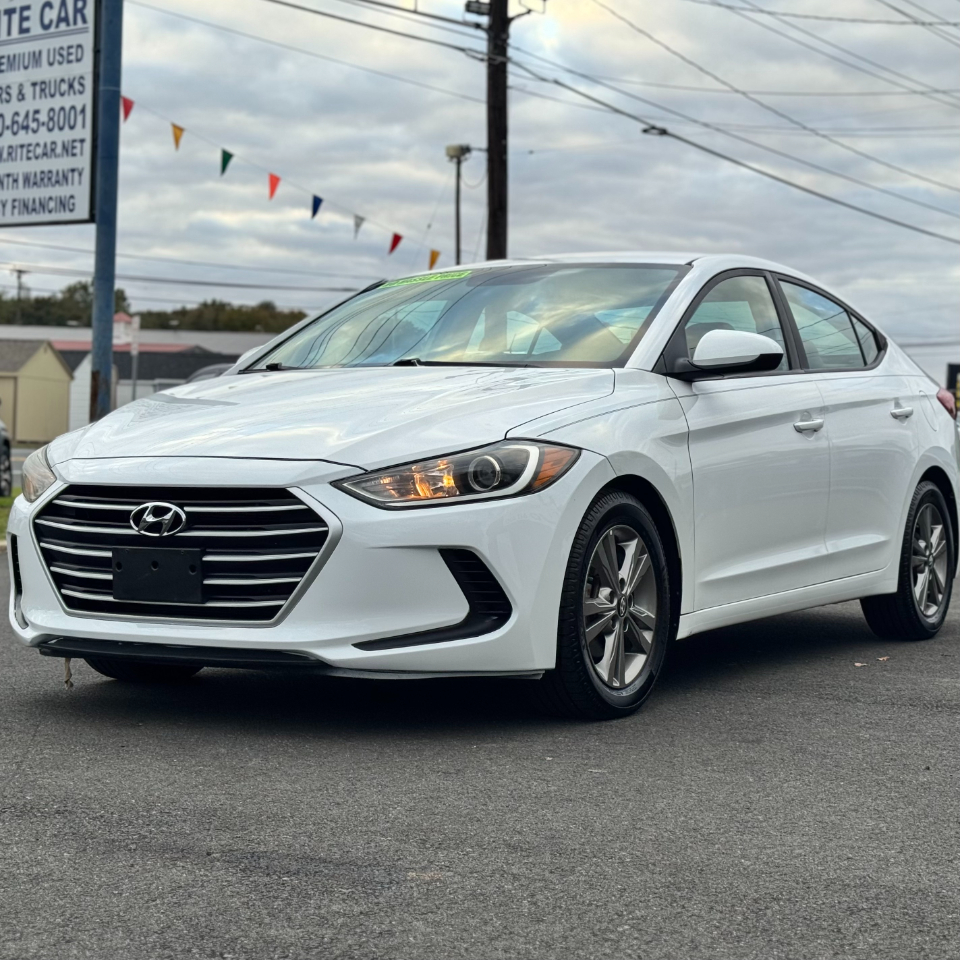Hyundai Elantra SE 2.0L Auto (Alabama) 2017