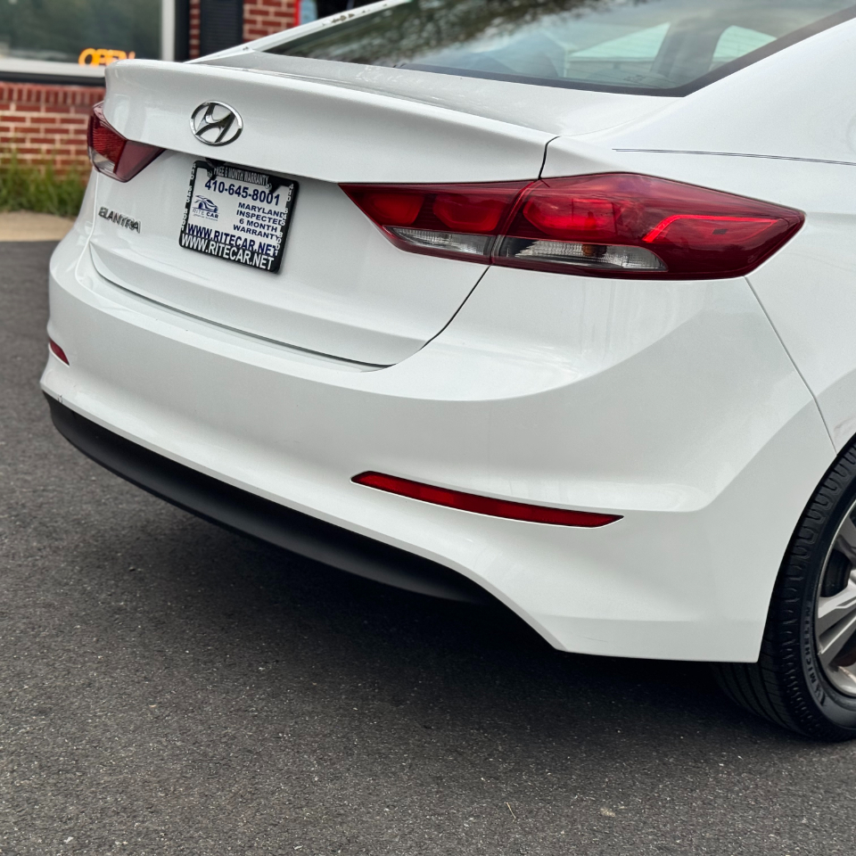 Hyundai Elantra SE 2.0L Auto (Alabama) 2017