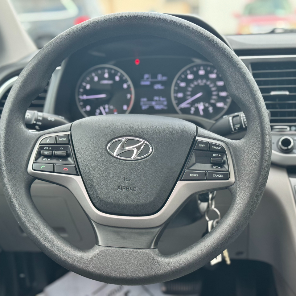 Hyundai Elantra SE 2.0L Auto (Alabama) 2017