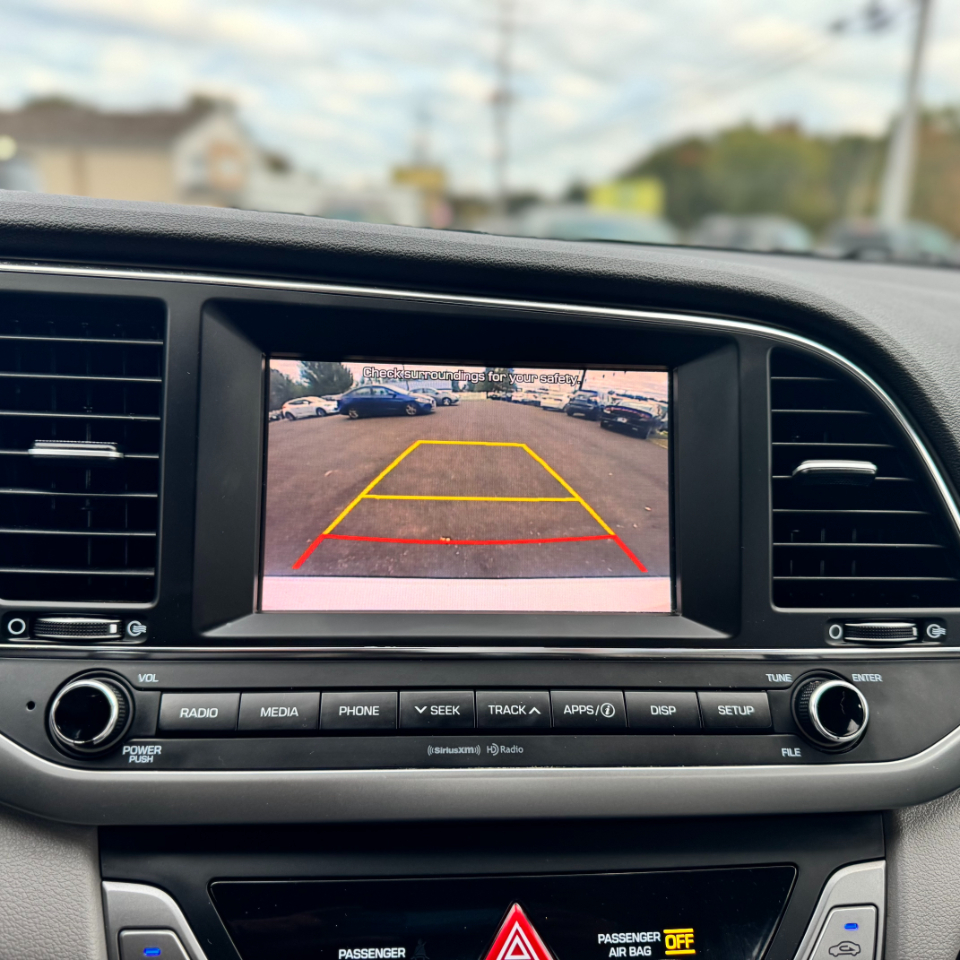 Hyundai Elantra SE 2.0L Auto (Alabama) 2017