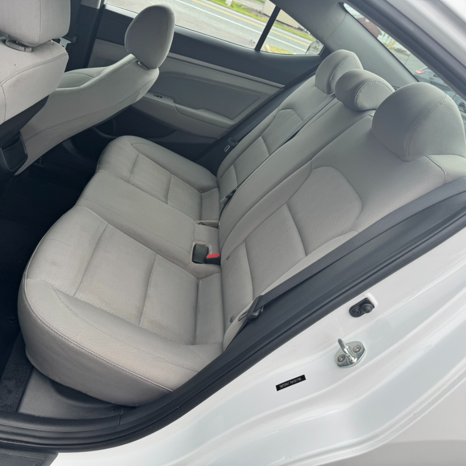 Hyundai Elantra SE 2.0L Auto (Alabama) 2017