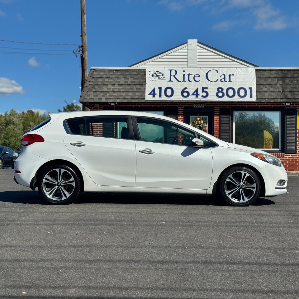 Kia Forte 5-Door 5dr HB Auto EX 2016