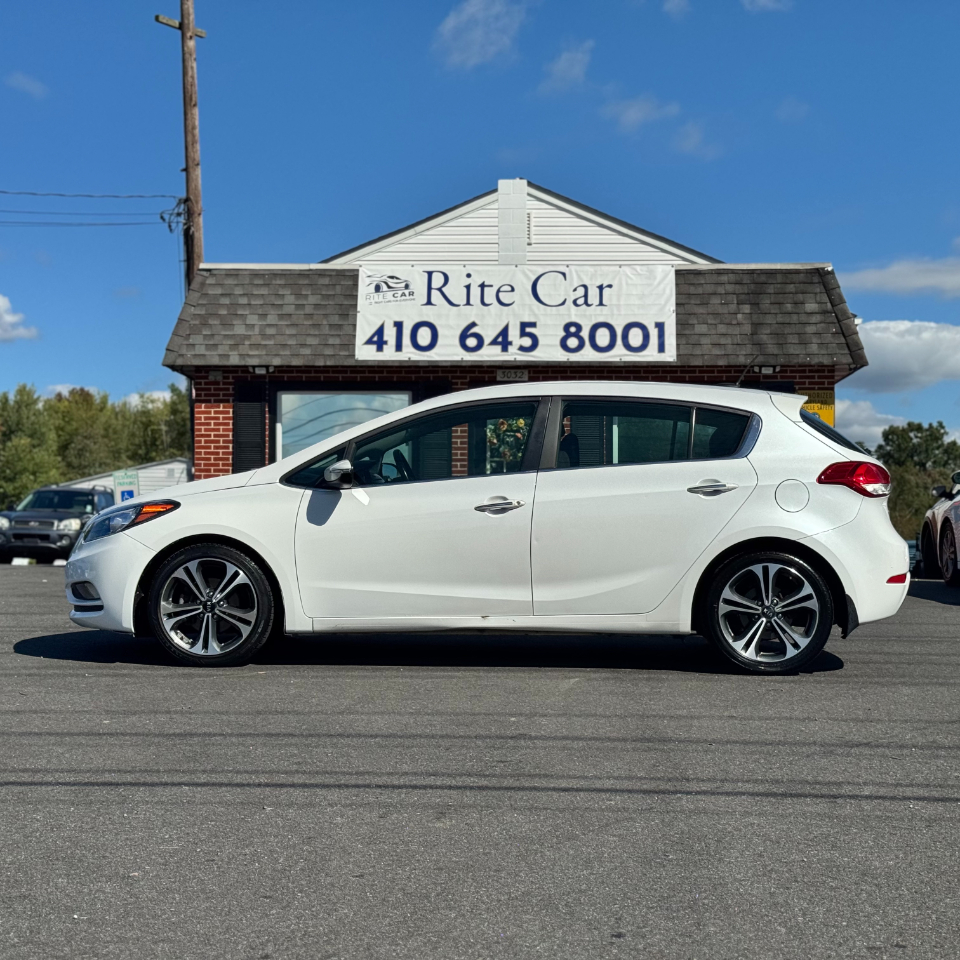 Kia Forte 5-Door 5dr HB Auto EX 2016