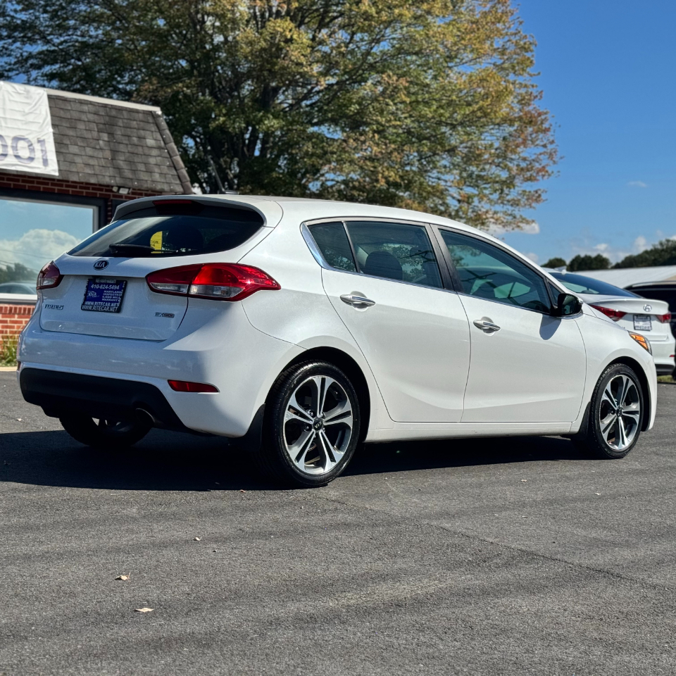 Kia Forte 5-Door 5dr HB Auto EX 2016