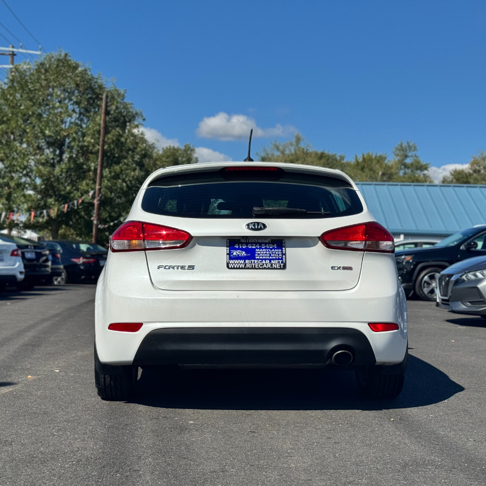 Kia Forte 5-Door 5dr HB Auto EX 2016