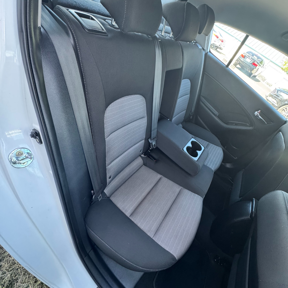 Kia Forte 5-Door 5dr HB Auto EX 2016