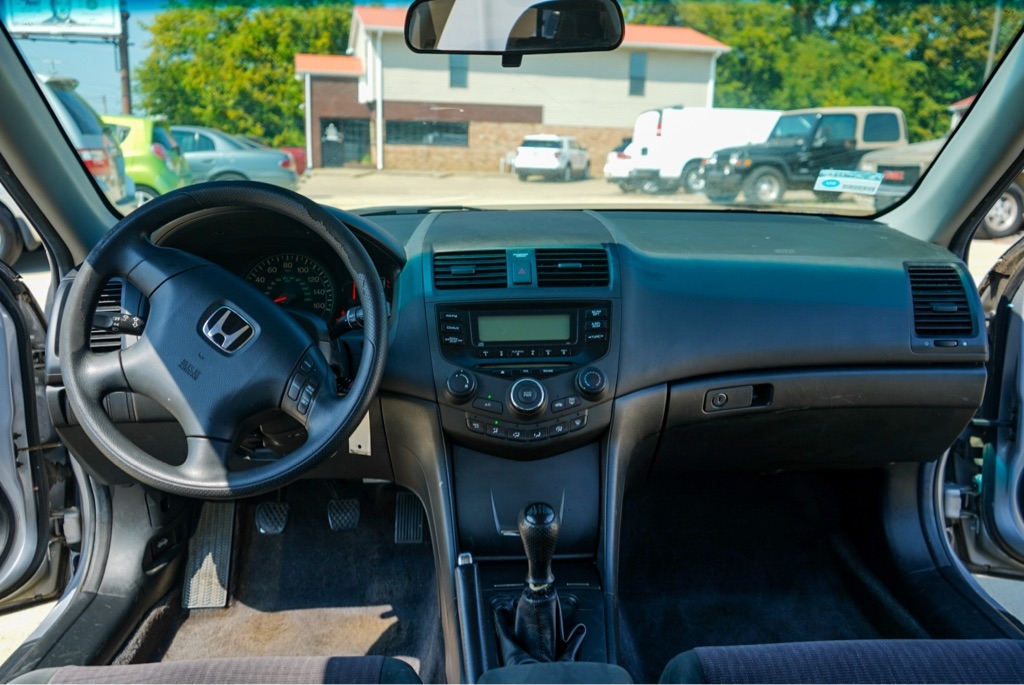 Honda Accord LX sedan 2005 Honda Accord LX sedan 2005