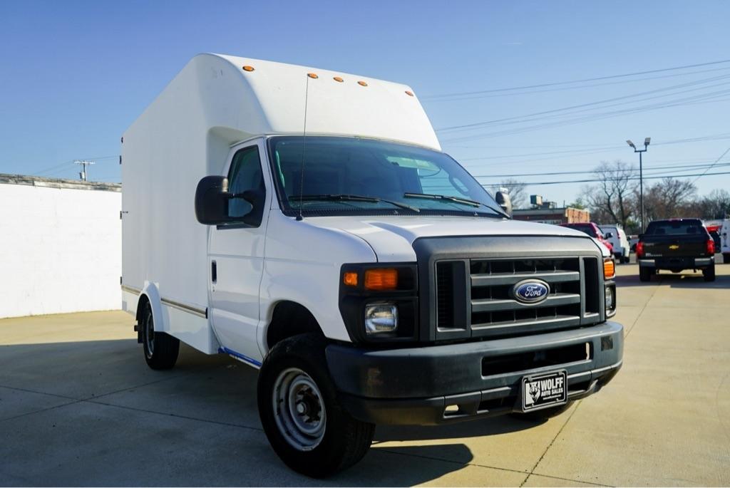 Ford Econoline E-350 Super Duty 2017