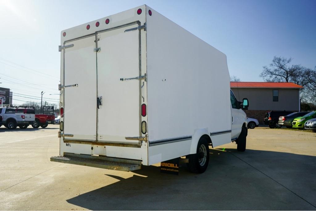 Ford Econoline E-350 Super Duty 2017