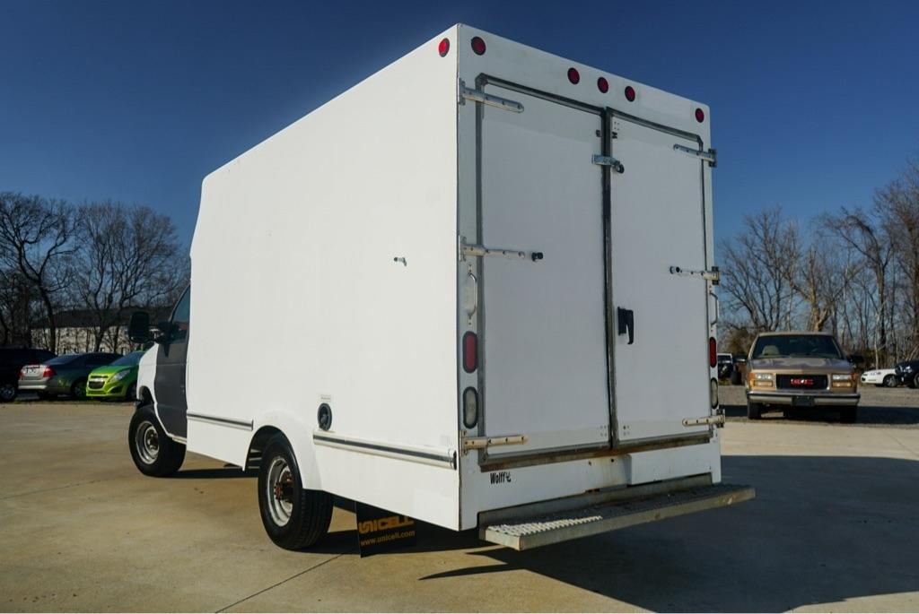 Ford Econoline E-350 Super Duty 2017
