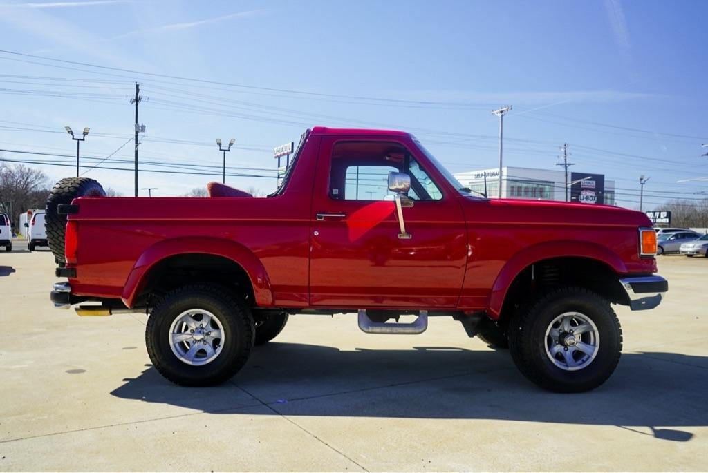 Ford Bronco Base 1991