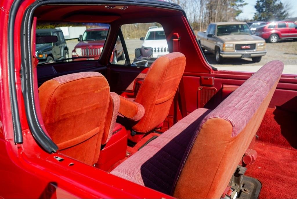 Ford Bronco Base 1991