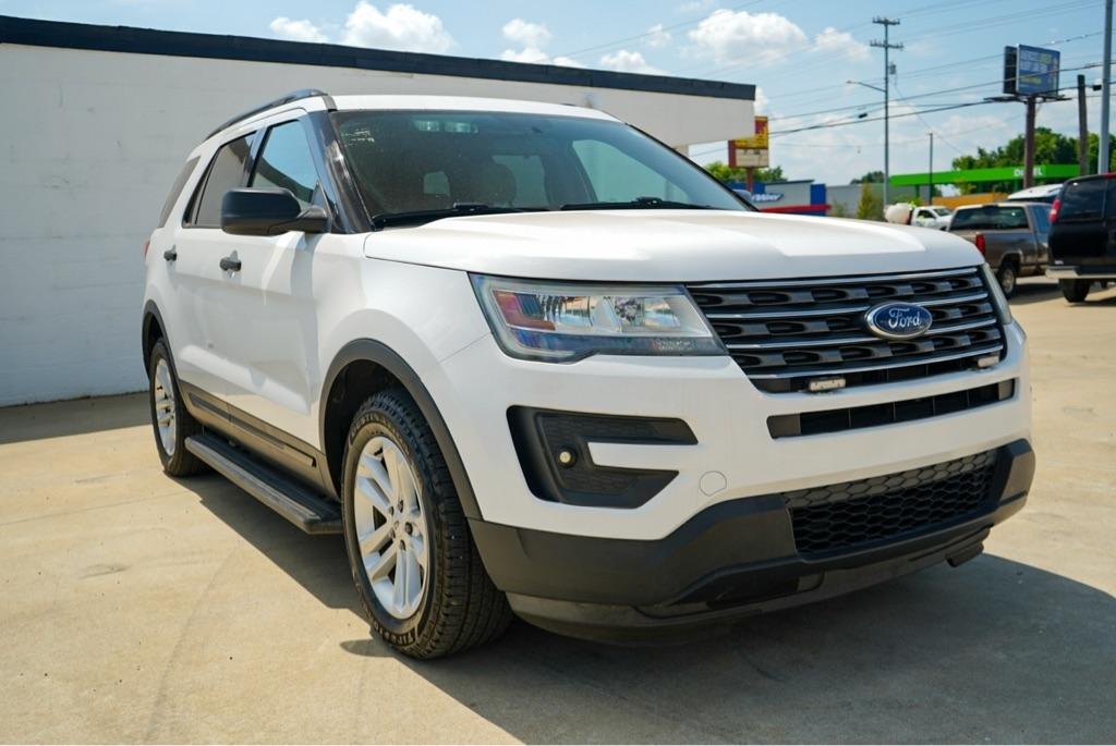Ford Explorer Base 4WD 2017