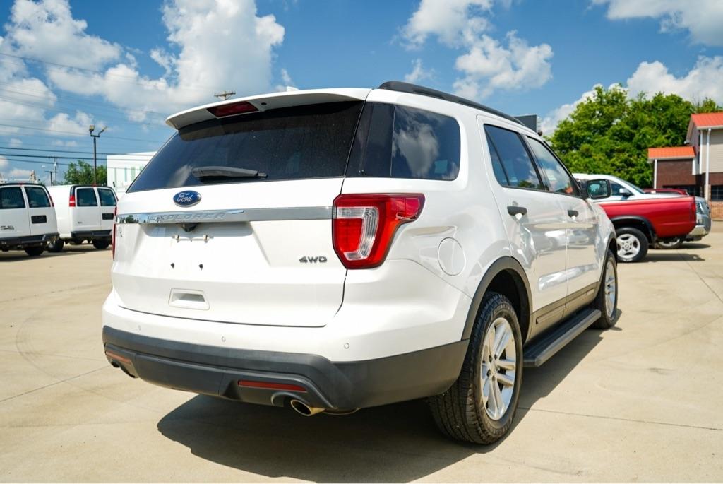 Ford Explorer Base 4WD 2017