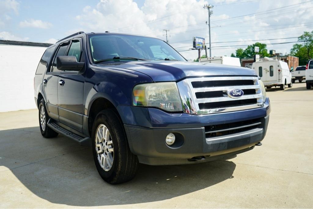 Ford Expedition XL 4WD 2013