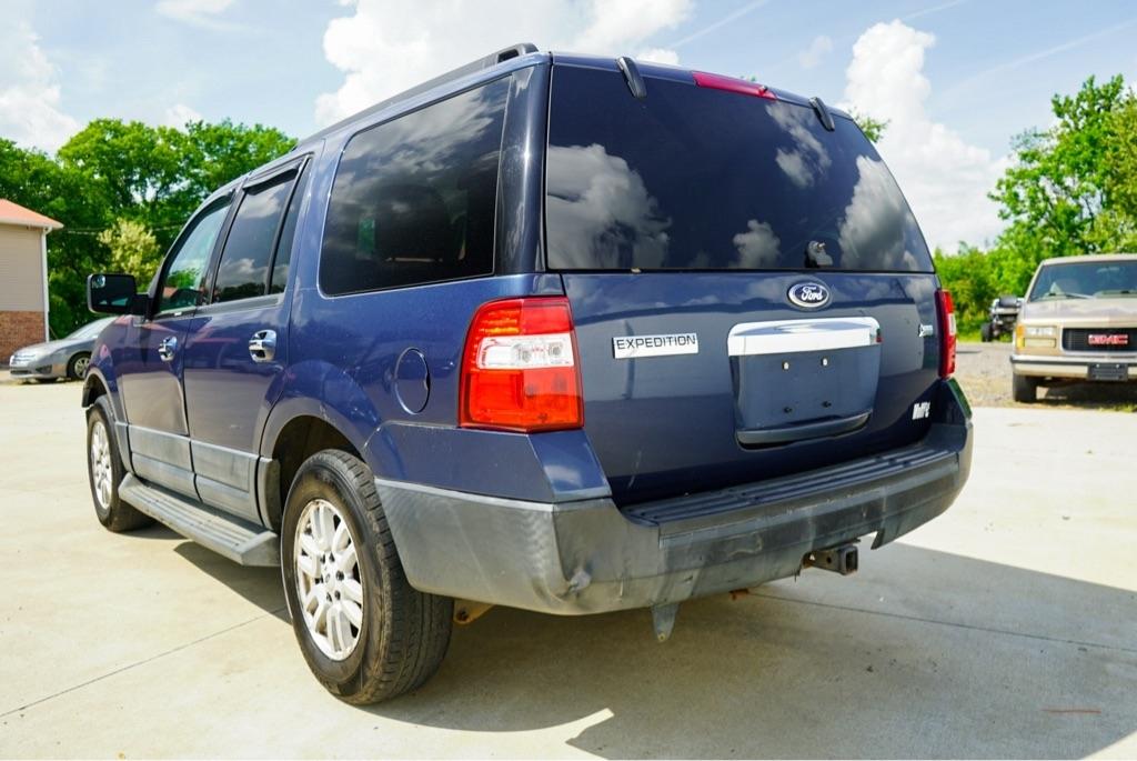 Ford Expedition XL 4WD 2013