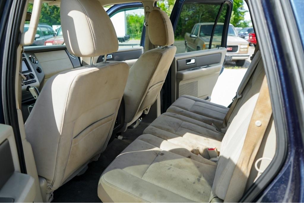 Ford Expedition XL 4WD 2013