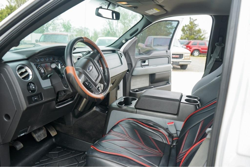 Ford F-150 XL SuperCrew 5.5-ft. Bed 4WD 2013