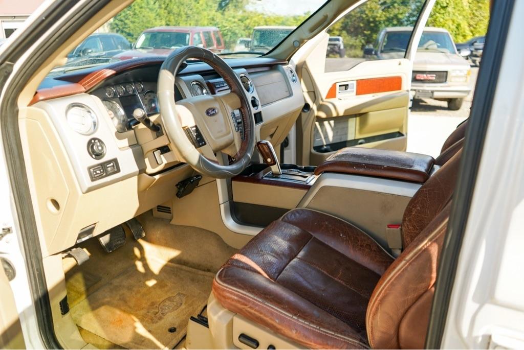 Ford F-150 XL SuperCrew 5.5-ft. Bed 4WD 2010