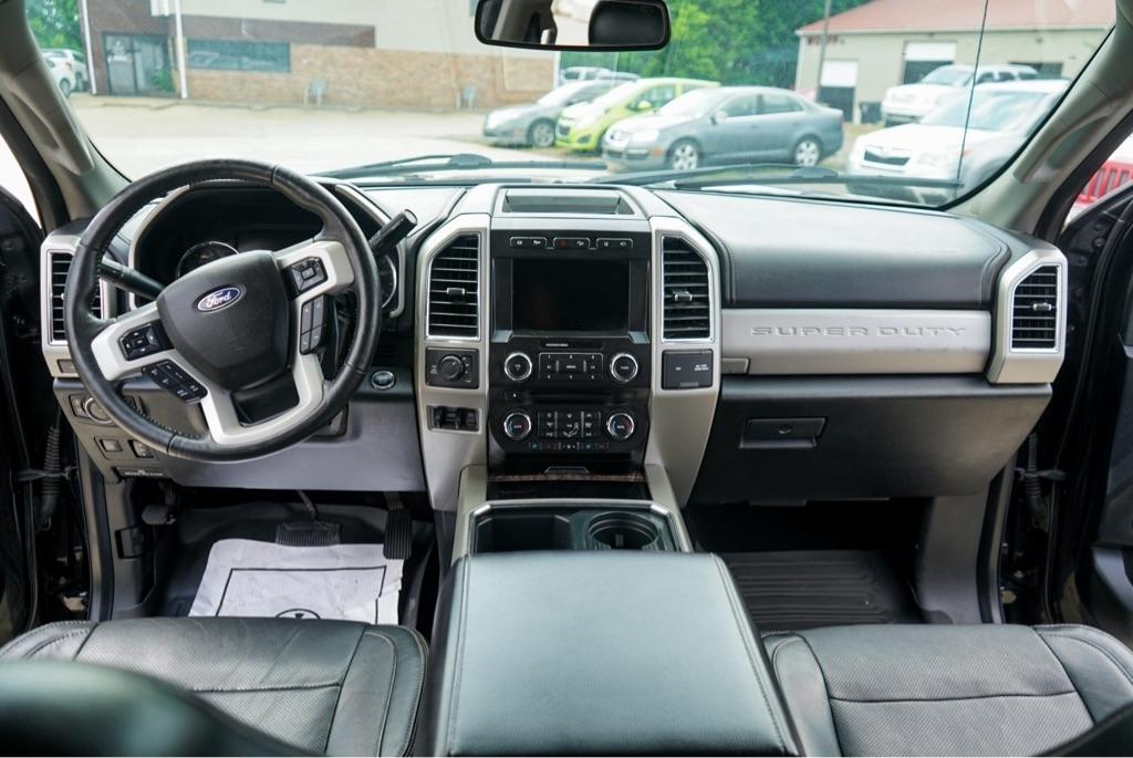 Ford F-350 SD King Ranch Crew Cab 4WD 2018