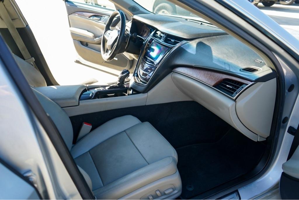 Cadillac CTS 2.0L Turbo RWD 2016