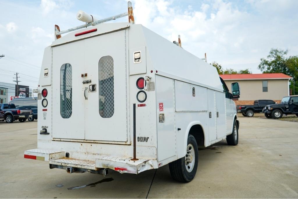 Chevrolet Express G3500 139" 2015
