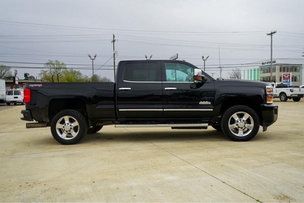 Chevrolet Silverado 2500HD LT Crew Cab 4WD 2016