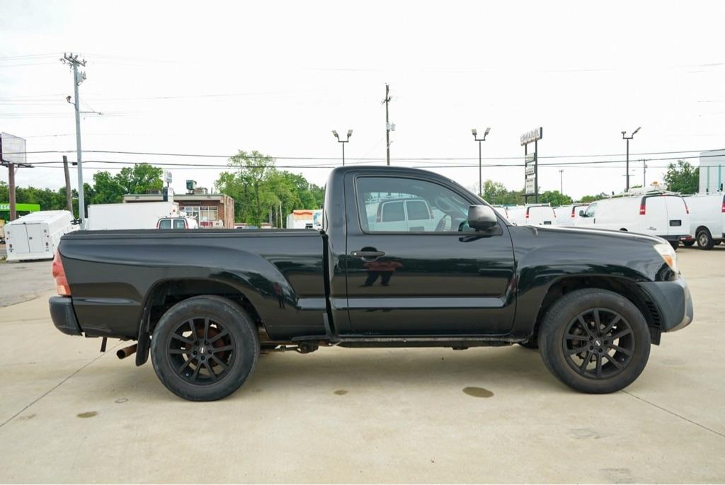 Toyota Tacoma Regular Cab 2WD 2013