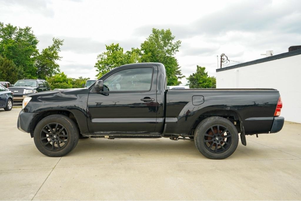 Toyota Tacoma Regular Cab 2WD 2013