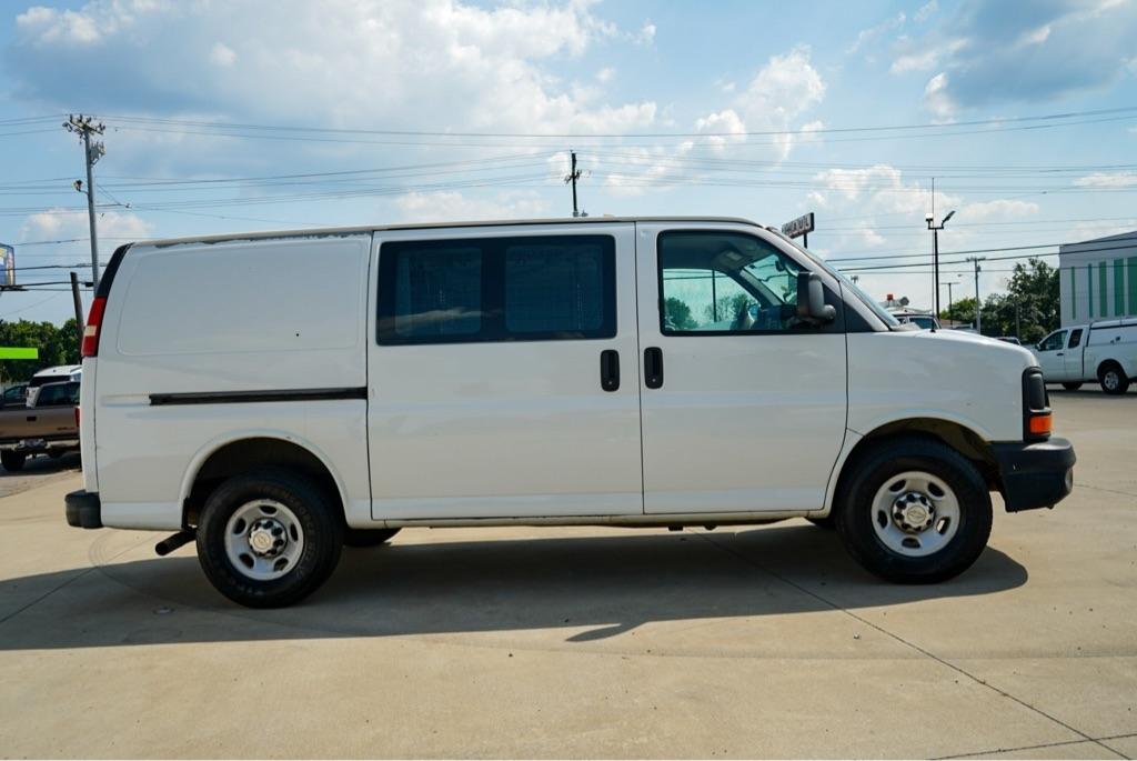 Chevrolet Express 2500 Cargo 2012