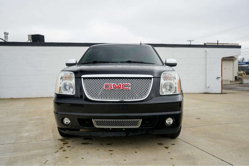 GMC Yukon Denali 2WD 2014