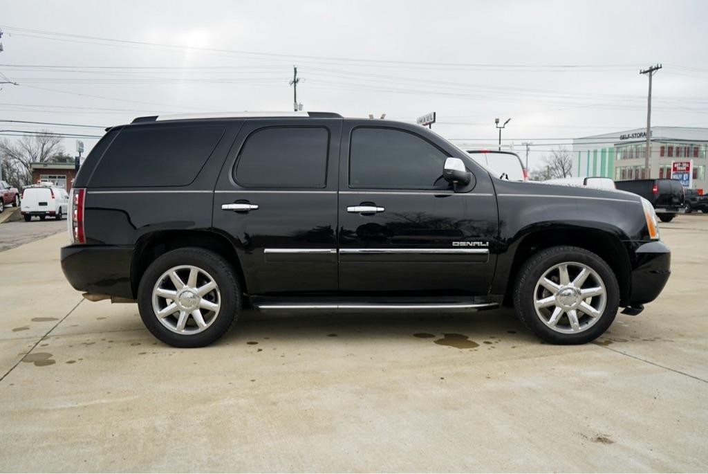 GMC Yukon Denali 2WD 2014