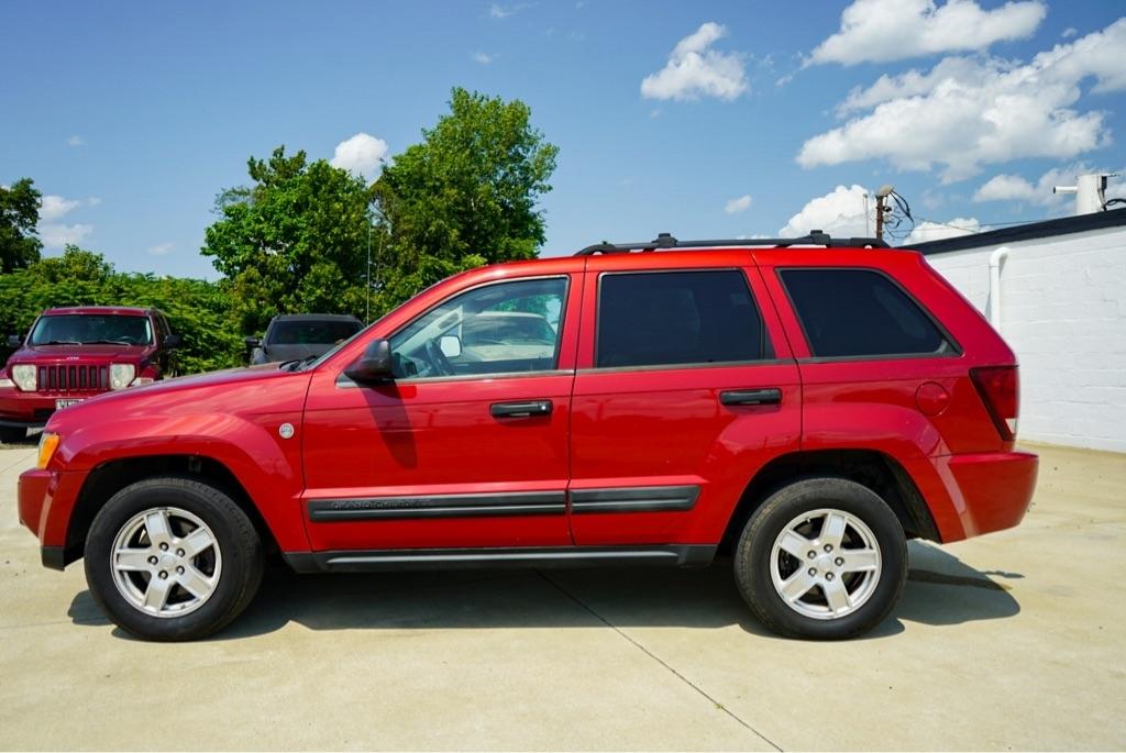 Jeep Grand Cherokee Laredo 4WD 2005