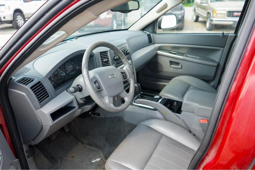 Jeep Grand Cherokee Laredo 4WD 2005