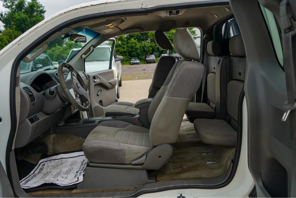 Nissan Frontier S King Cab 5MT 2WD 2014