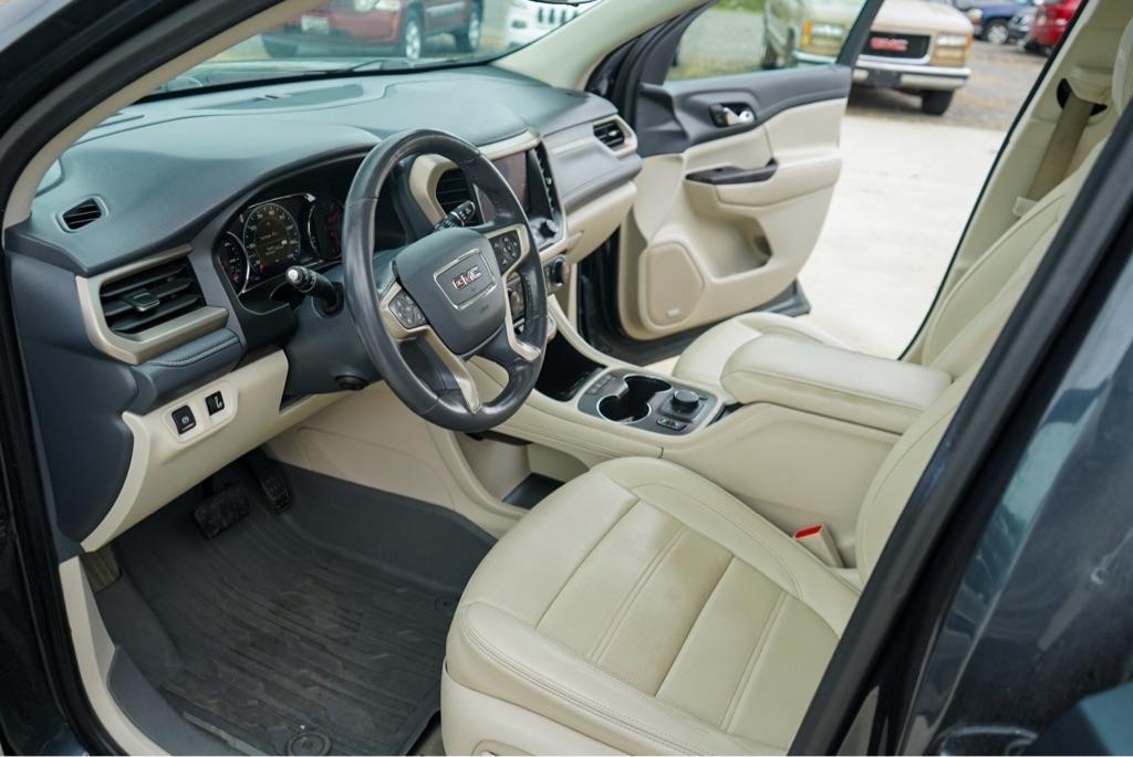 GMC Acadia Denali 2020