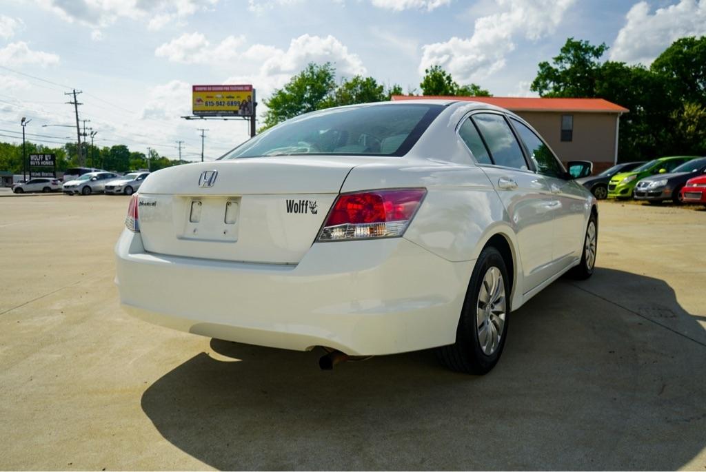 Honda Accord LX sedan AT 2010