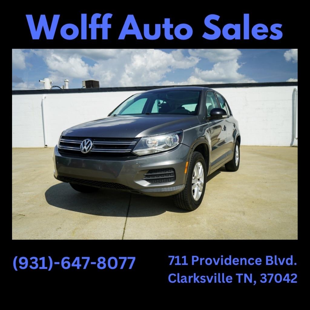 Volkswagen Tiguan S 2012