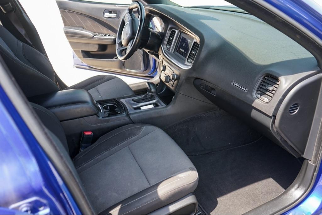 Dodge Charger SXT 2021
