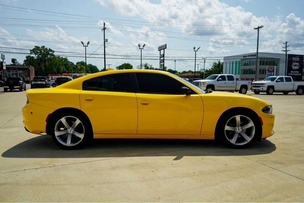 Dodge Charger SXT 2017